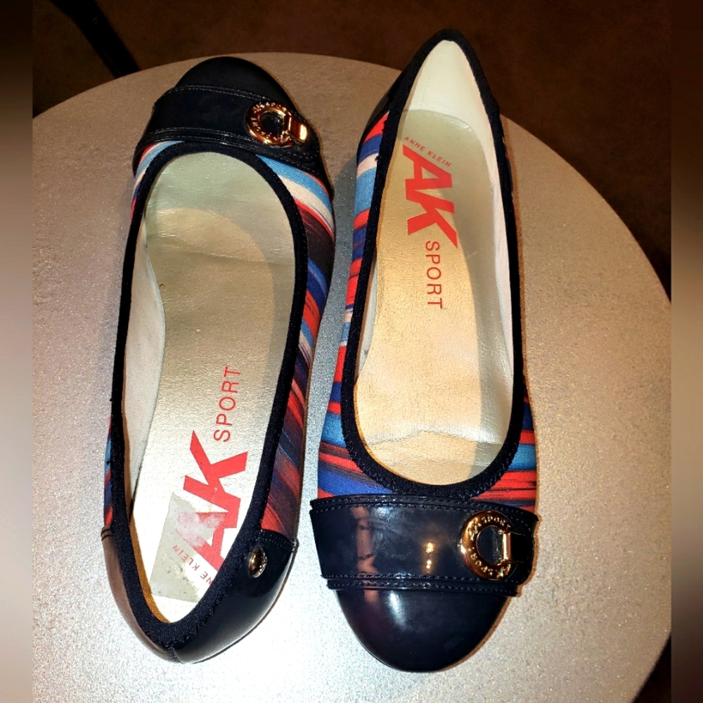 Anne Klein Sport Flat Shoe Navy Blue with Nautical Color's Size: 6 Medium